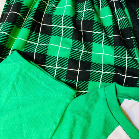 Christmas Squad Pajama Set Z-12 - Picture 5 of 6